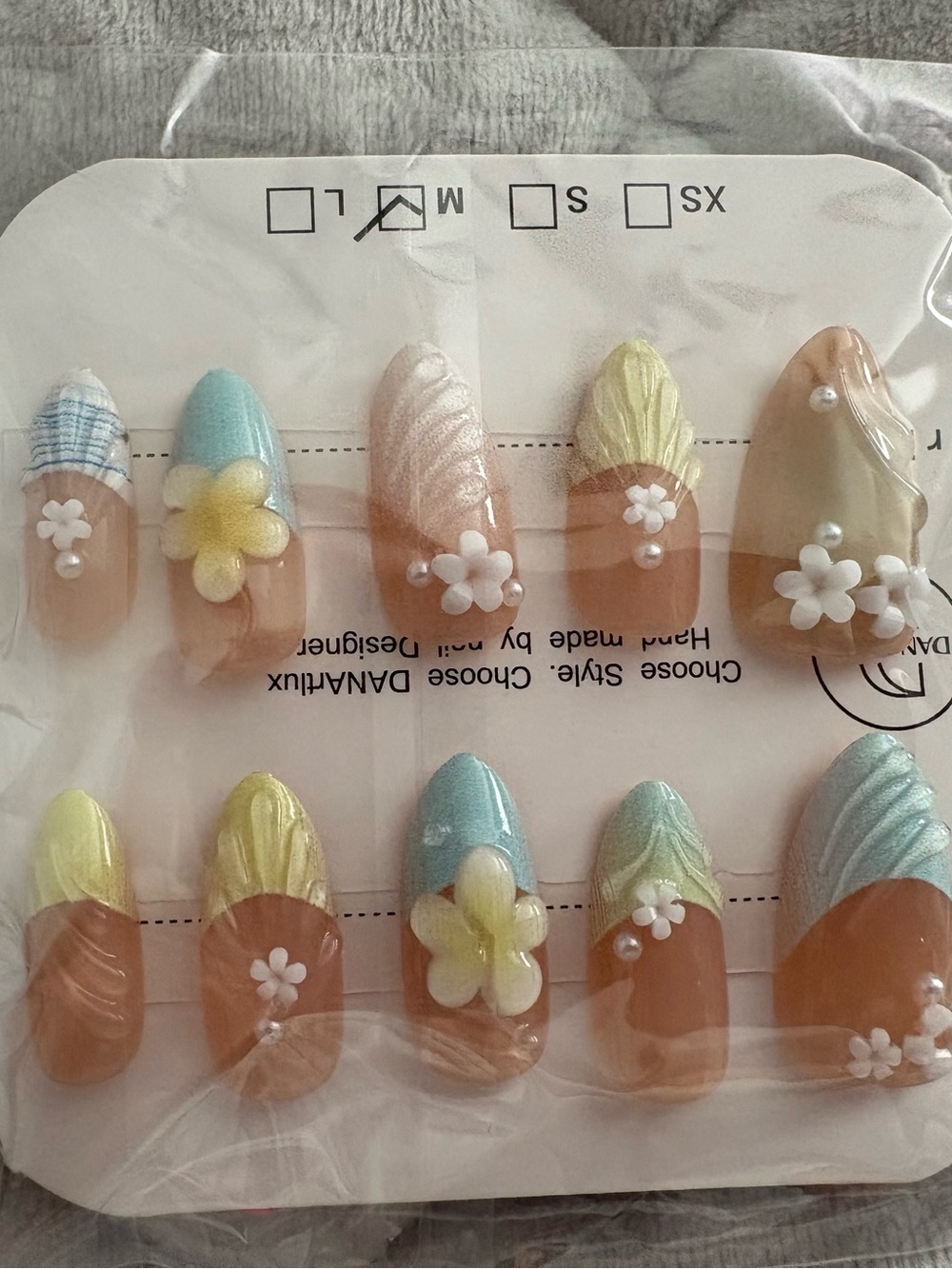 Handmade Pastel Floral Press-On Nail Set - Blue, Yellow, Cream Size Medium